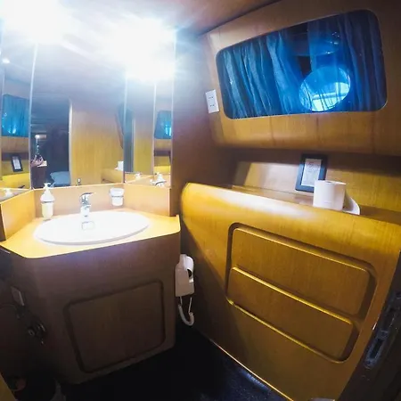 Yacht Diva 船屋 威尼斯