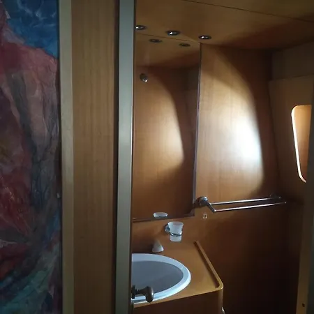 Yacht Diva Venice