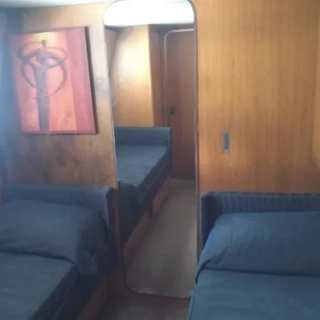 Botel Yacht Diva Venice