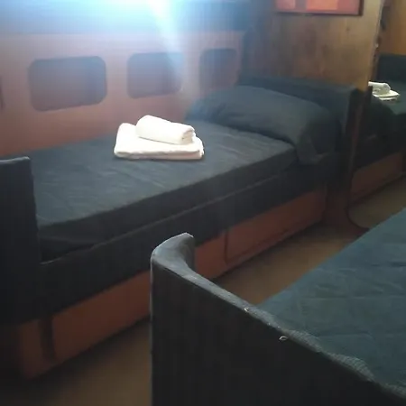 Botel Yacht Diva *